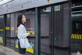 居家穿搭的优雅艺术