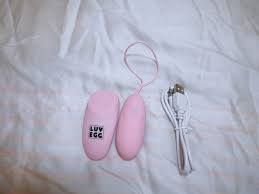 女性伴侣性满足不足时选择成人玩具的比例有多高